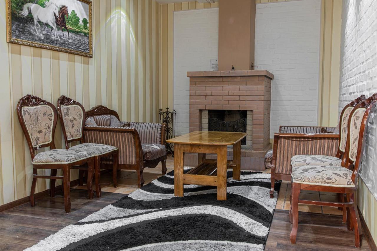 Nur M Hotel Tasken Kültér fotó