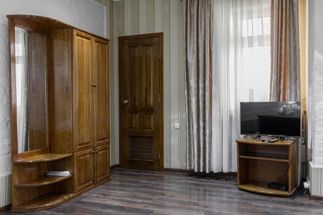 Nur M Hotel Tasken Kültér fotó